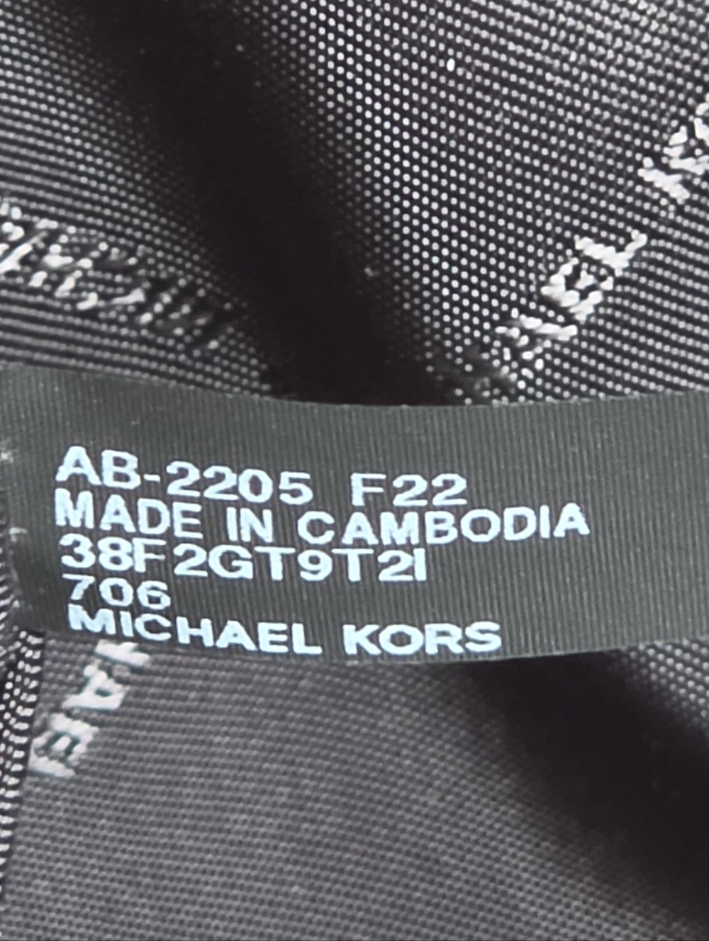 Michael Kors Jet Set Medium Tote SET - Picture 6 of 11
